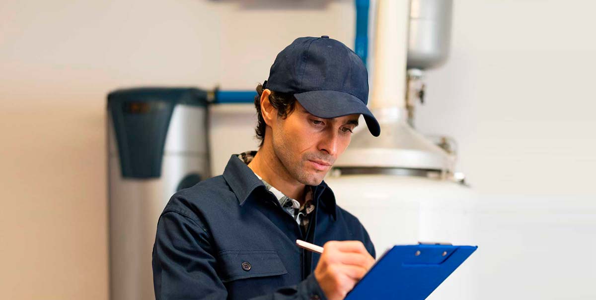 Mantenimiento profesional de aerotermia y bombas de calor en Madrid. Eficiencia energética y fiabilidad con TH Mantenimiento.