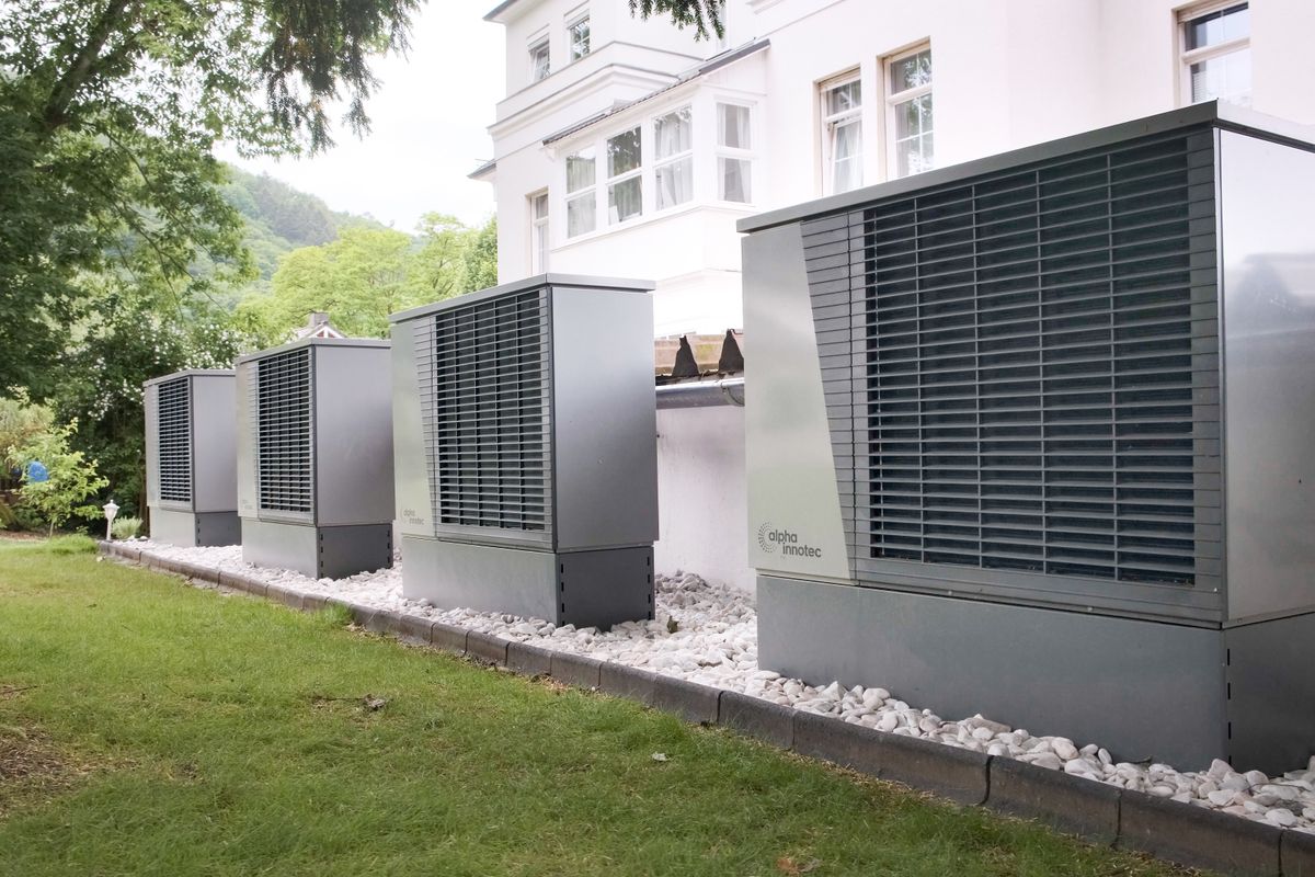 Unidad exterior de bomba de calor aerotérmica